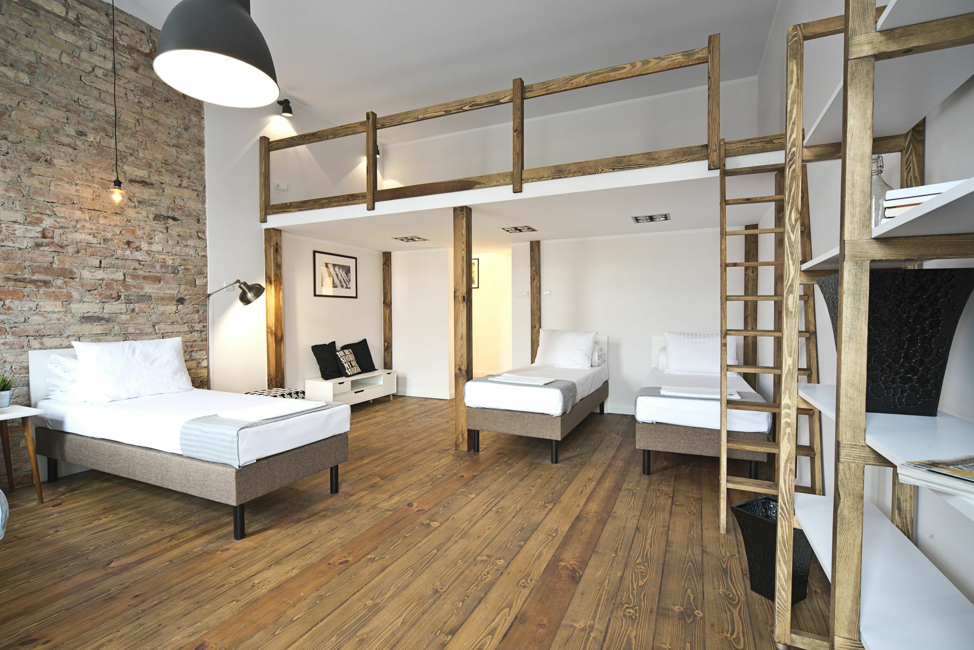 Rint - Centrum Lipowa Loft Street 比亚韦斯托克 外观 照片